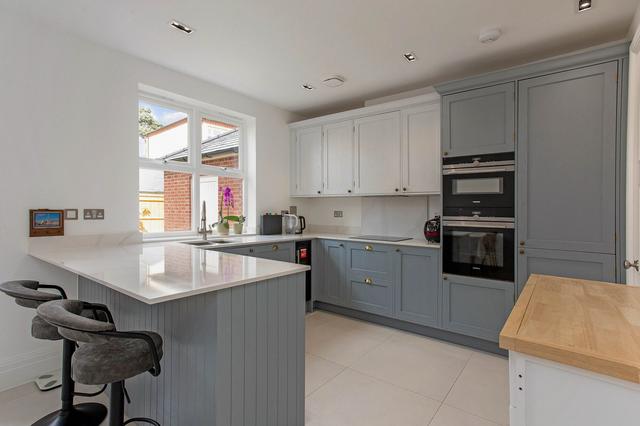 4 bed house — Barnet, Muswell Hill