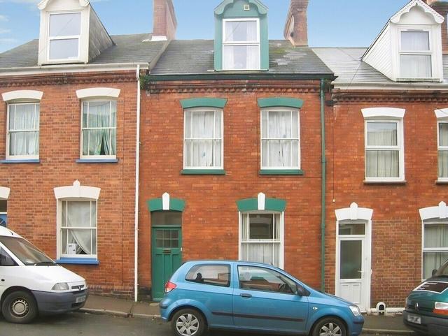 4 bed house — Portland Street, Newtown
