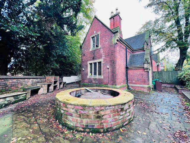 4 bed house — Church Street, Lenton