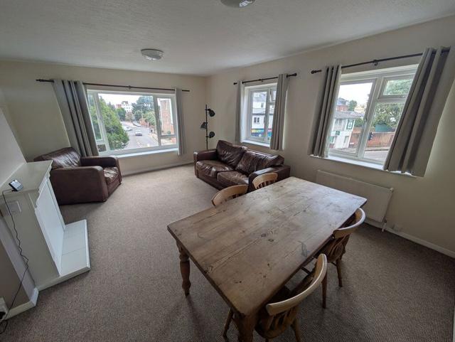 4 bed apartment — Polsloe Road, Newtown