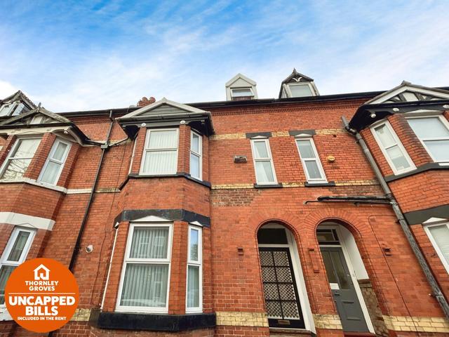 7 bed house — Cawdor Road, Fallowfield