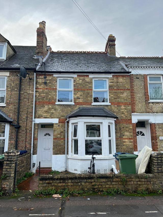 4 bed house — St. Marys Road, East Oxford