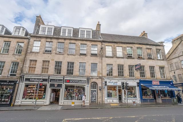 5 bed apartment — South Bridge, Old Town