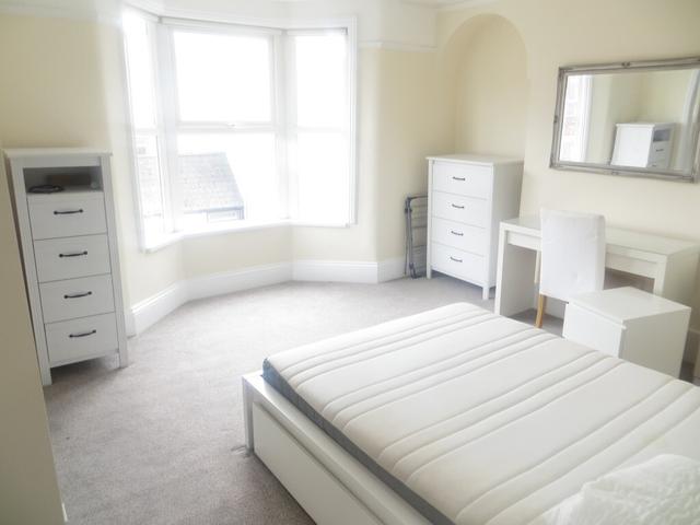 6 bed house — Elmside, City Centre