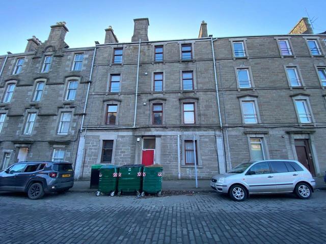 1 bed apartment — Dundee, Coldside