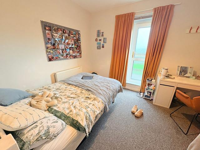 7 bed house — Bryn Road, Brynmill