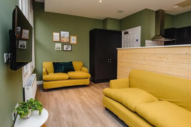 5 bed house — Lister Gate, City Centre