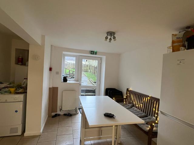 6 bed house — Stuart Place, Oldfield Park