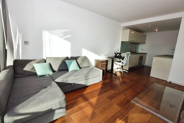 1 bed house — Beetham Tower, City Centre