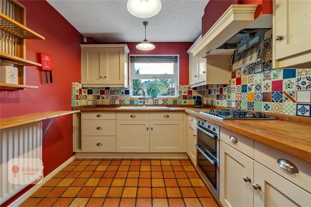 6 bed house — Lutyens Close, Stapleton