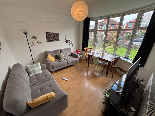 3 bed house — Ashdene Road, Withington