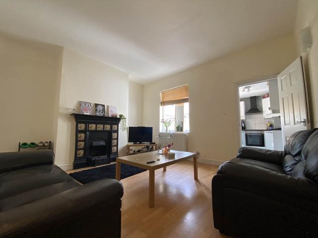 3 bed house — Edgeworth Drive, Fallowfield