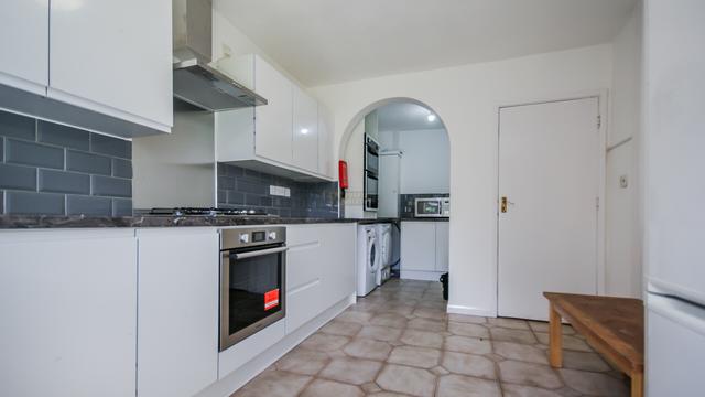 5 bed house — Hobart Croft Nechells, City Centre