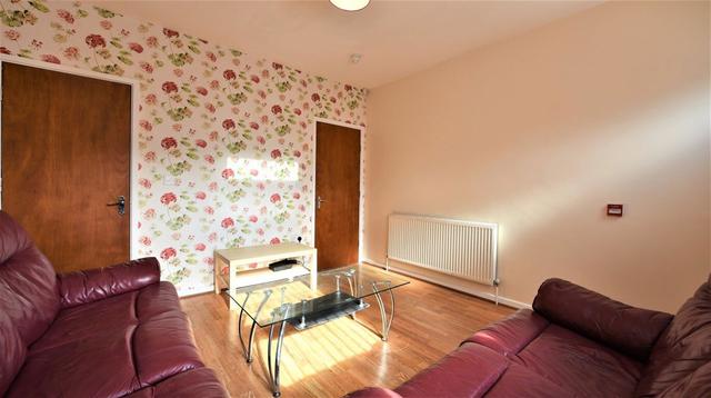 5 bed house — Burley Lodge Road, Burley