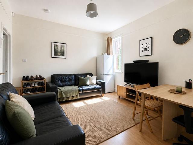 5 bed house — Johnson Road, Lenton