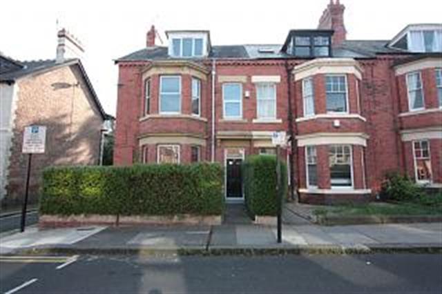 7 bed house — Manor House Road, Jesmond