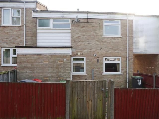 4 bed house — Downs Road, Hales Place