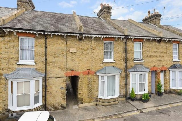 4 bed house — St. Pauls Terrace, Wincheap