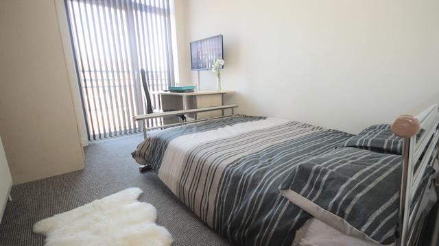 6 bed house — Broom Street, Broomhall