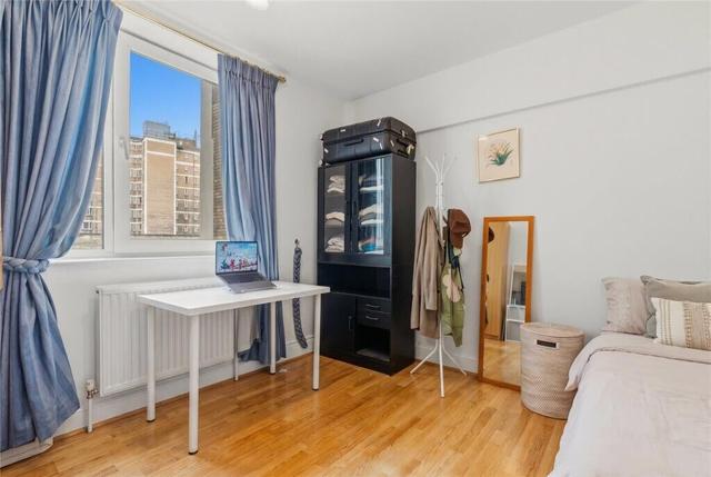 1 bed apartment — Sloane Avenue, Battersea