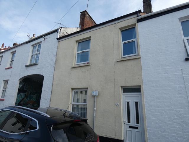 4 bed house — Chute Street, Newtown