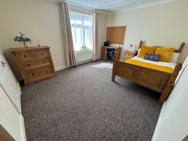 7 bed house — Pitchford Road Norfolk, North & West Earlham