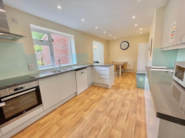 5 bed house — Wilberforce Road Norfolk, North & West Earlham