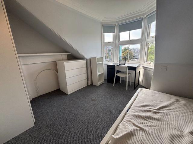 1 bed house — Paradise Road, Central