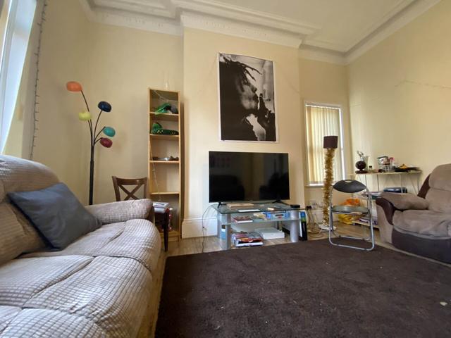 9 bed house — Heaton Road, Withington