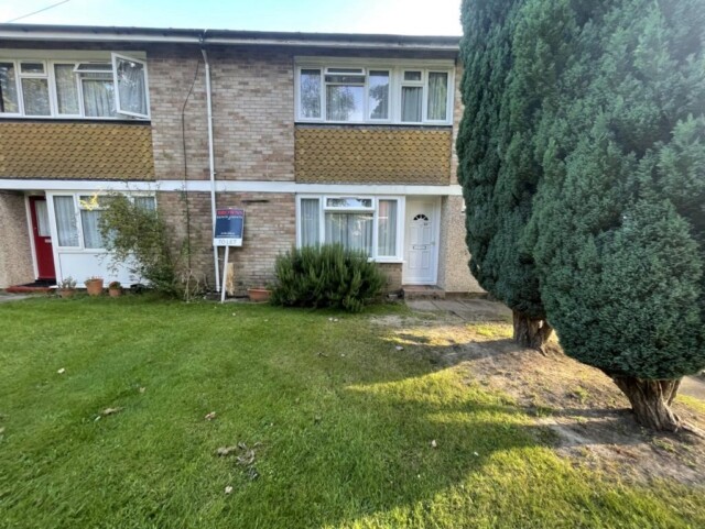 1 bed house — Englefield Green Egham, Egham