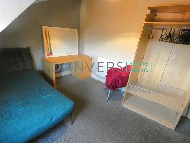 5 bed house — Beckingham Road, Highfields