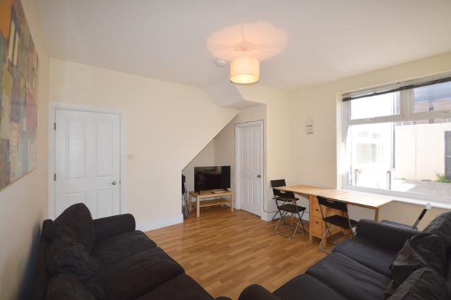 7 bed house — Grantham Road, Sandyford