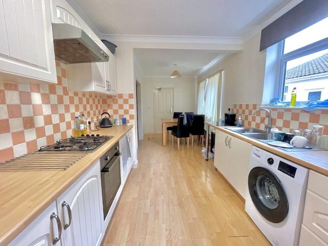 5 bed house — Bowthorpe Road Norfolk, North & West Earlham