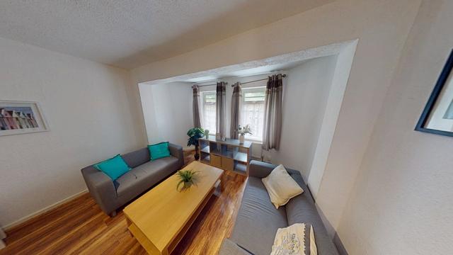 5 bed house — 16A Colville Street, Arboretum