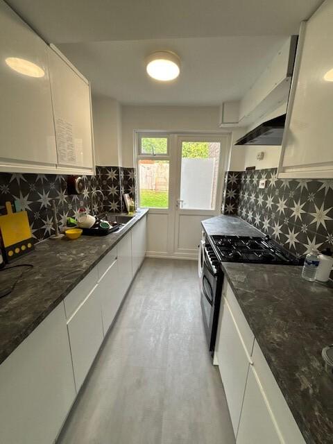 4 bed house — Bideford Drive, Selly Oak