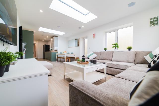 7 bed house — Llantrisant Street, Cathays