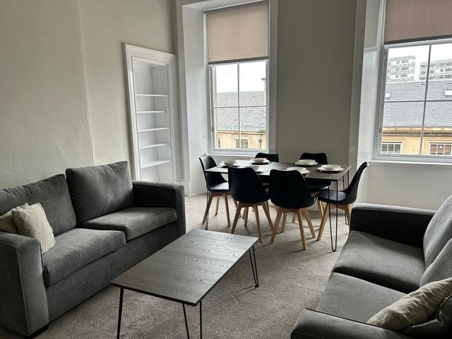 5 bed house — West Princes Street, West End
