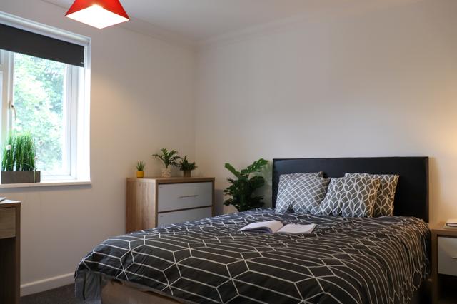 3 bed house — Derby Street, City Centre