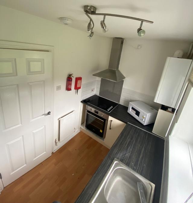 2 bed house — Weston Street, Netherthorpe