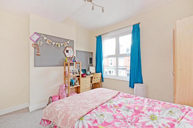4 bed house — Denham Road, Ecclesall