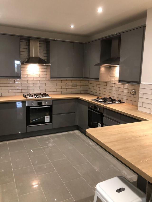 10 bed house — Bryn Road Brynmill, Brynmill