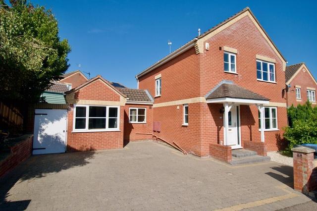 6 bed house — Ramsey Close Noroflk, North & West Earlham