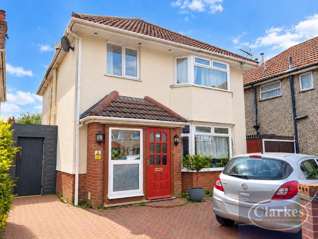 5 bed house — Victoria Park Road Victoria Park, Winton