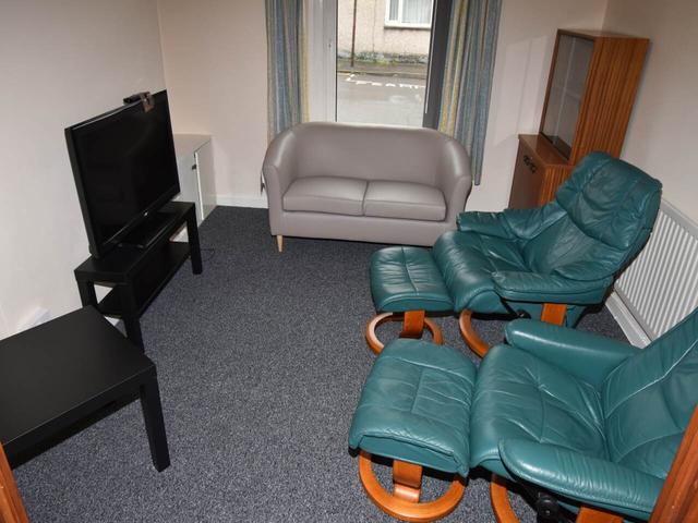2 bed house — Catherine Street, Brynmill, Brunswick