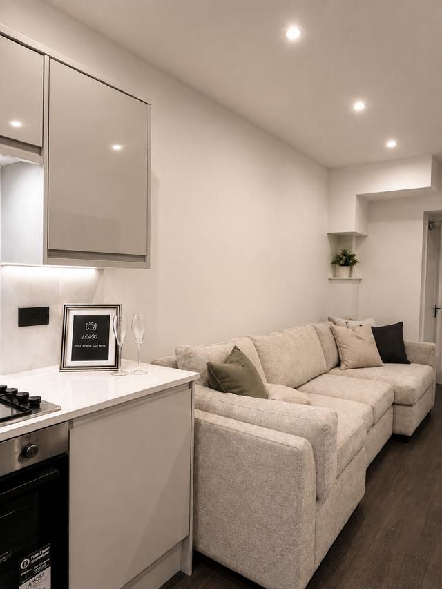 8 bed house — Bryn Road, Brynmill