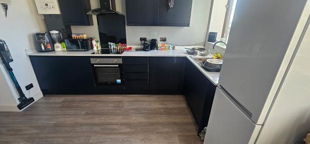 2 bed house — Burley Road, Burley