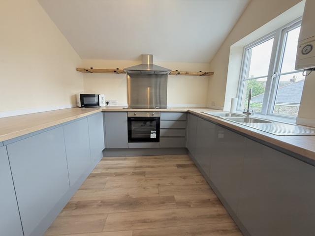 4 bed house — Burrows Road, City Centre