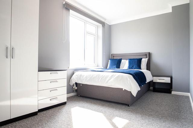 5 bed house — Nasmith Road, Eaton