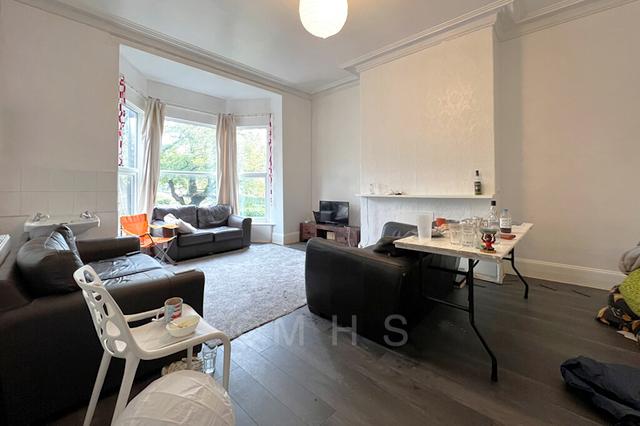 8 bed house — St. Johns Terrace, Hyde Park