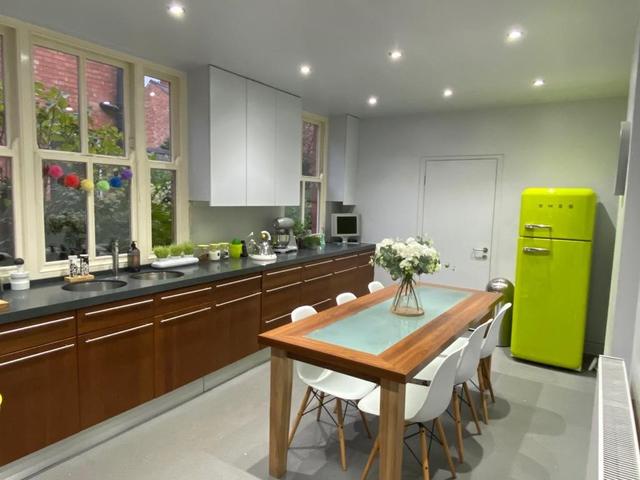 6 bed house — Stretton Road, Westcotes